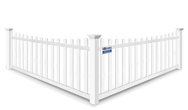Scalloped Picket vinyl fence contractor in Southern Wisconsin